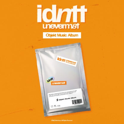 idntt 1st Mini Album [<unevermet>] (Objekt Music Album Ver.)