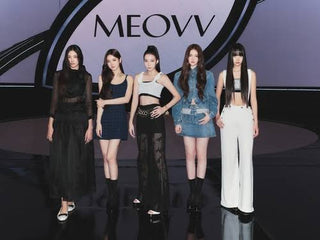MEOVV Mystery Photocard Pack