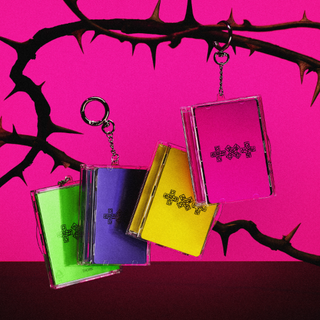 [PRE-ORDER] TOMORROW X TOGETHER (TXT) 8th Mini Album [7TH YEAR : 가시덤불에 잠시 바람이 멈췄을 때] (Photocard Case Ver.)